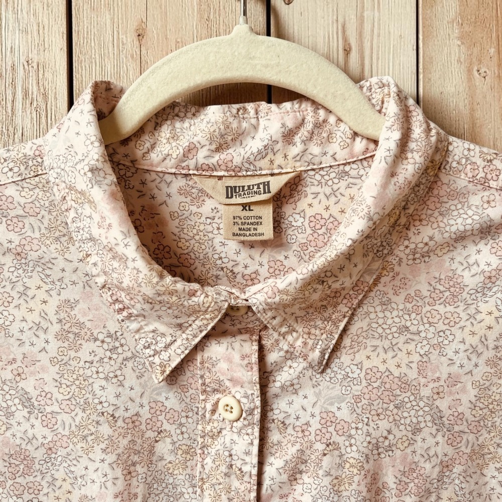 Duluth Trading Co Button Up Shirt Women's XL Dainty Floral Cream Pink Cottage - Picture 4 of 12